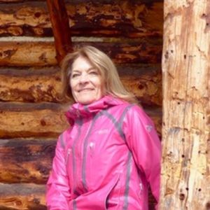 Meet your Posher, Ellynn